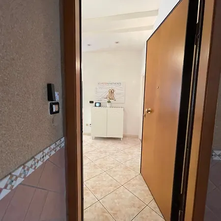 Διαμέρισμα Petlyapartments #labrador *